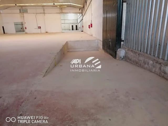Commercial for sale in Lucena - € 320,000 (Ref: 9963619)