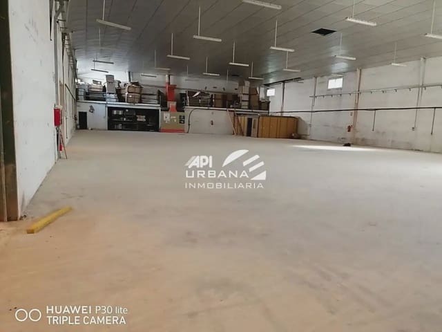 Commercial for sale in Lucena - € 320,000 (Ref: 9963619)