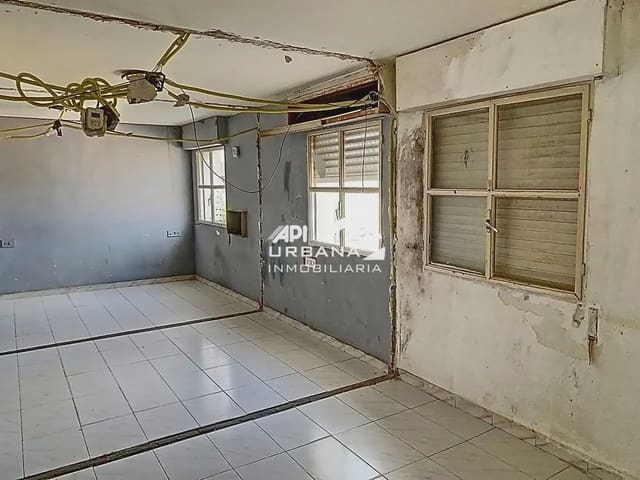 3 chambre Appartement à vendre à Lucena - 35 000 € (Ref: 9963621)