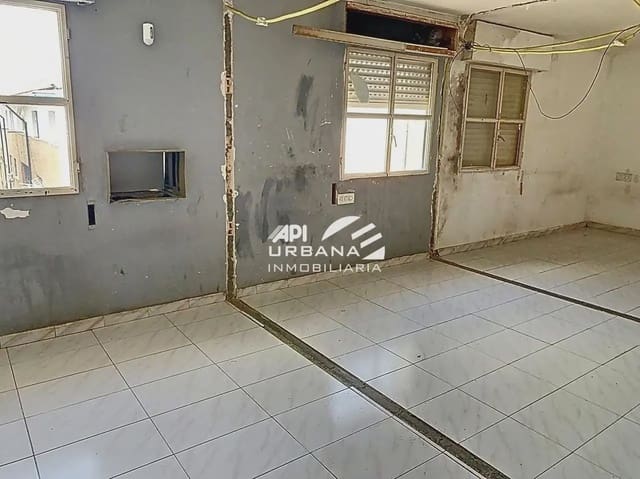 3 chambre Appartement à vendre à Lucena - 35 000 € (Ref: 9963621)