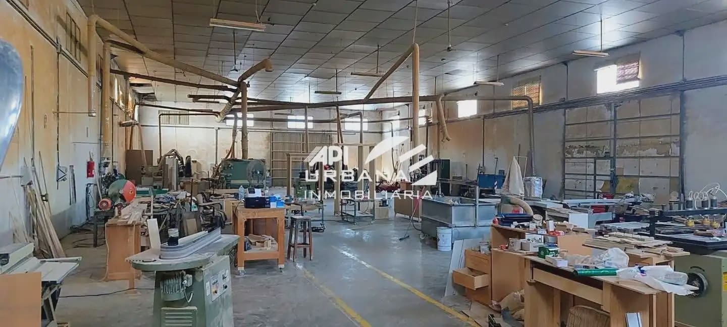 Local Commercial à vendre à Lucena - 565 000 € (Ref: 9963622)