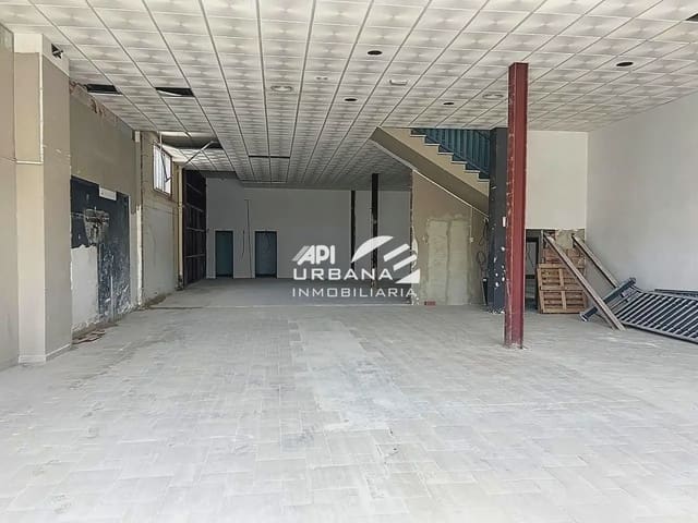 Erhverv til leje i Lucena - € 2.900 (Ref: 9963627)