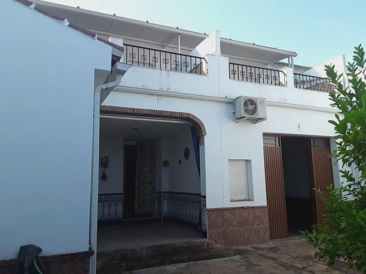 4 bedroom Townhouse for sale in Nueva Carteya - € 150,000 (Ref: 9963630)