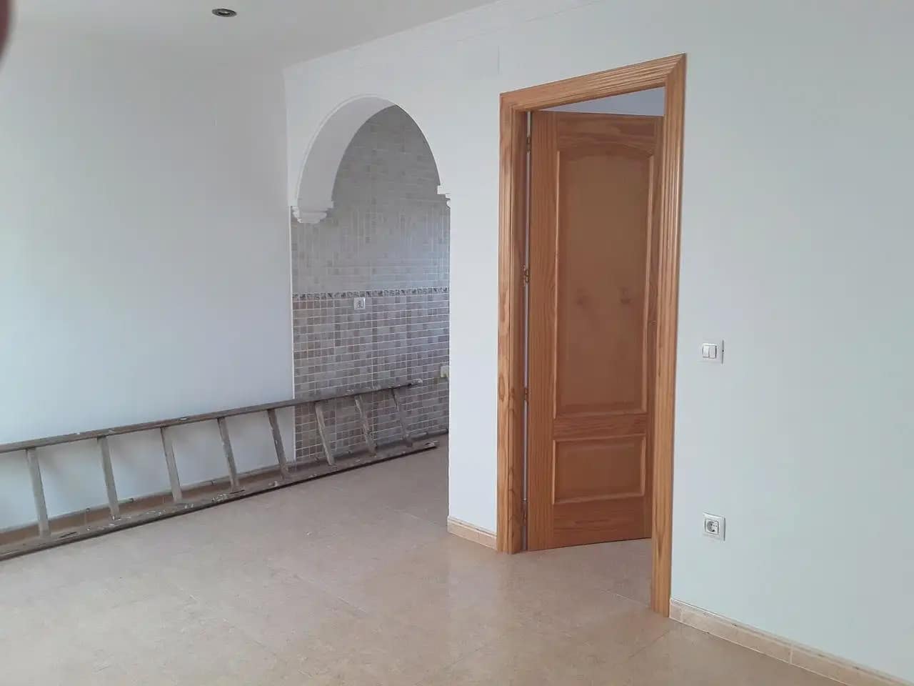 4 bedroom Townhouse for sale in Nueva Carteya - € 150,000 (Ref: 9963630)