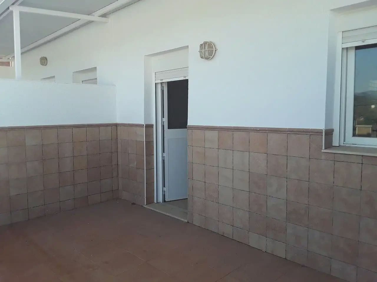 4 bedroom Townhouse for sale in Nueva Carteya - € 150,000 (Ref: 9963630)