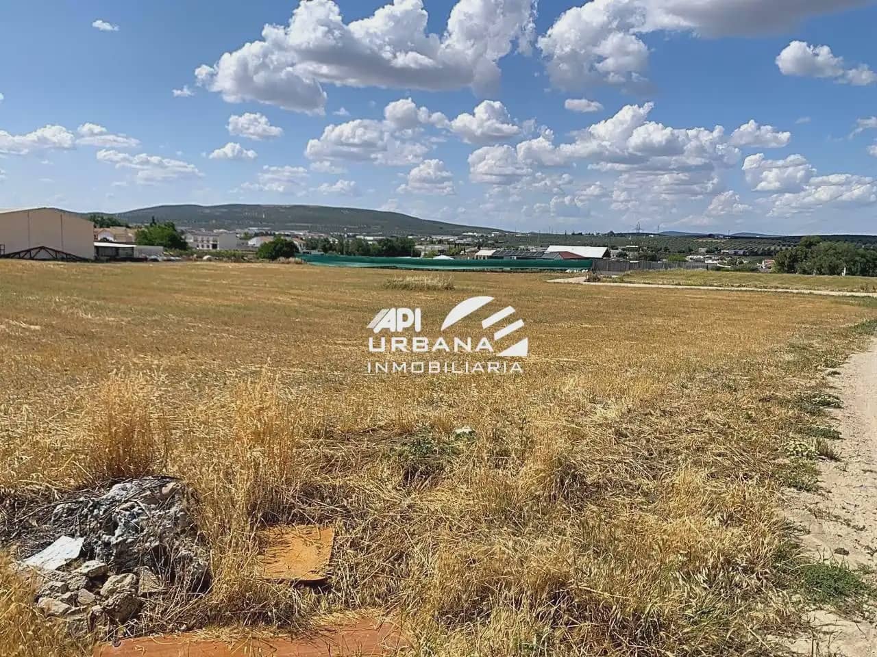 Terreno/Finca Rústica en Lucena en venta - 120.000 € (Ref: 9963633)