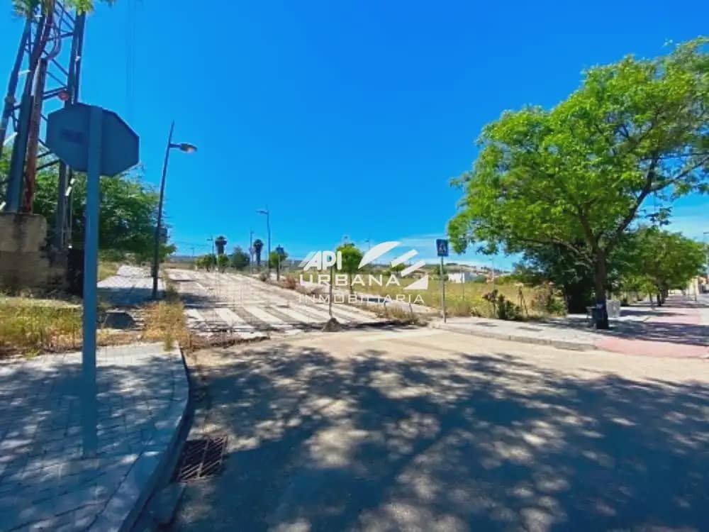 Terreno para Construção para venda em Lucena - 63 000 € (Ref: 9963635)