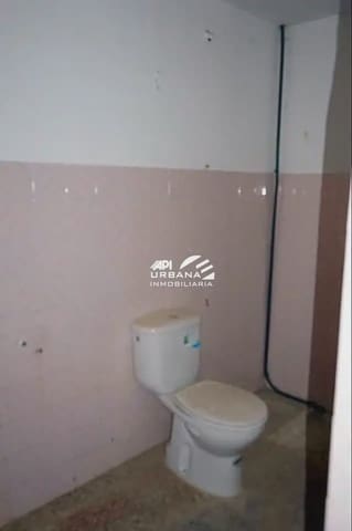 Gewerbe zu verkaufen in Lucena - 183.446 € (Ref: 9963638)