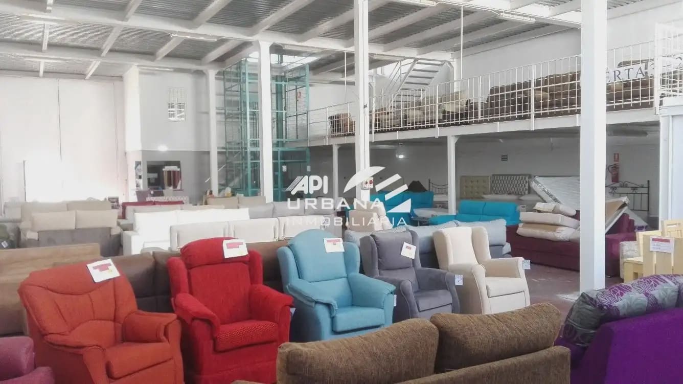 Commercieel te koop in Lucena - € 250.000 (Ref: 9963642)