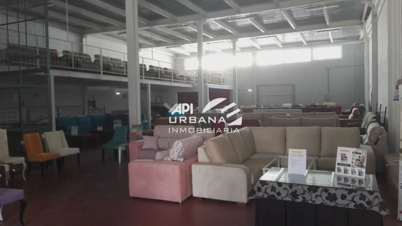 Commercieel te koop in Lucena - € 250.000 (Ref: 9963642)