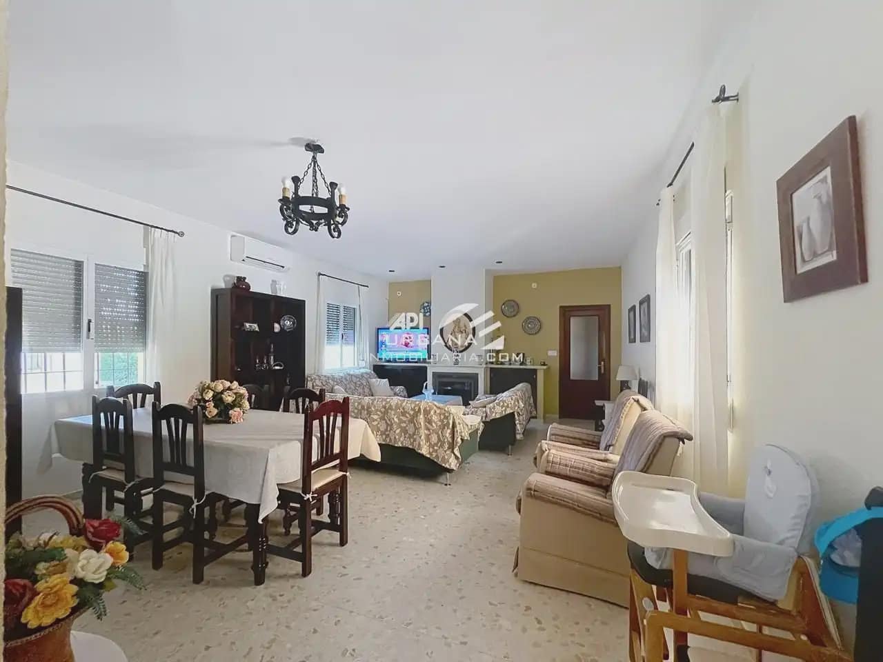 4 Zimmer Villa zu verkaufen in Lucena mit Pool - 395.000 € (Ref: 9963644)