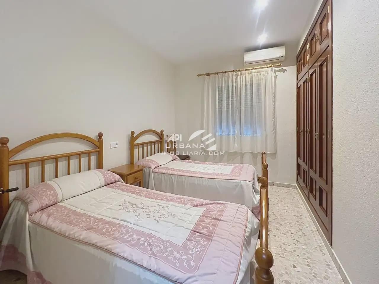 4 Zimmer Villa zu verkaufen in Lucena mit Pool - 395.000 € (Ref: 9963644)