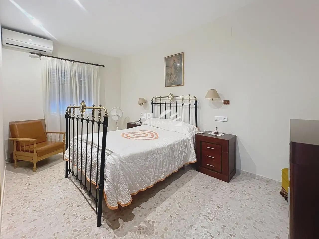 4 Zimmer Villa zu verkaufen in Lucena mit Pool - 395.000 € (Ref: 9963644)