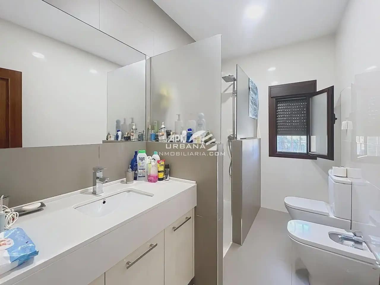 4 Zimmer Villa zu verkaufen in Lucena mit Pool - 395.000 € (Ref: 9963644)