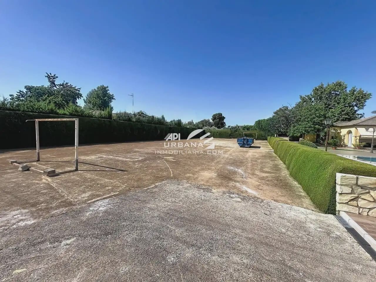 4 Zimmer Villa zu verkaufen in Lucena mit Pool - 395.000 € (Ref: 9963644)
