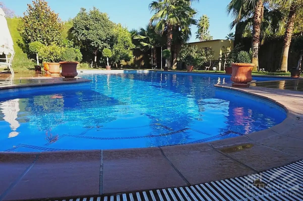 5 bedroom Villa for sale in Lucena with pool - € 550,000 (Ref: 9963645)