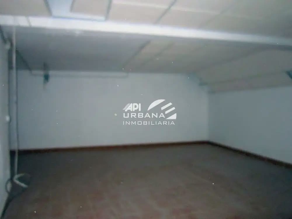 Comercial para venda em Lucena - 20 100 € (Ref: 9963655)
