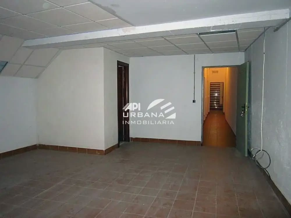 Comercial para venda em Lucena - 20 100 € (Ref: 9963655)