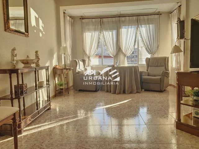 4 soveværelse Lejlighed til salg i Lucena - € 290.000 (Ref: 9963656)