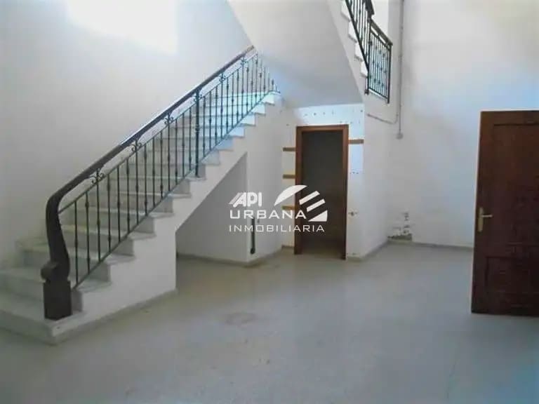 Komercyjne na sprzedaż w Lucena - 450 000 € (Ref: 9963660)