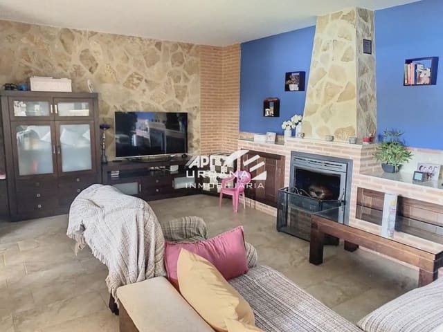 7 slaapkamer Villa te koop in Lucena met zwembad - € 285.000 (Ref: 9963666)