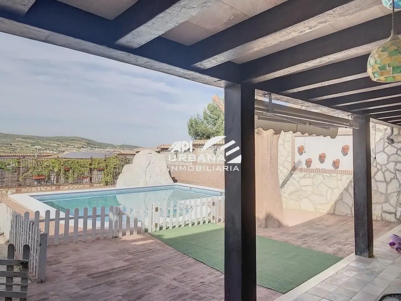 7 sypialnia Willa na sprzedaż w Lucena z basenem - 285 000 € (Ref: 9963666)