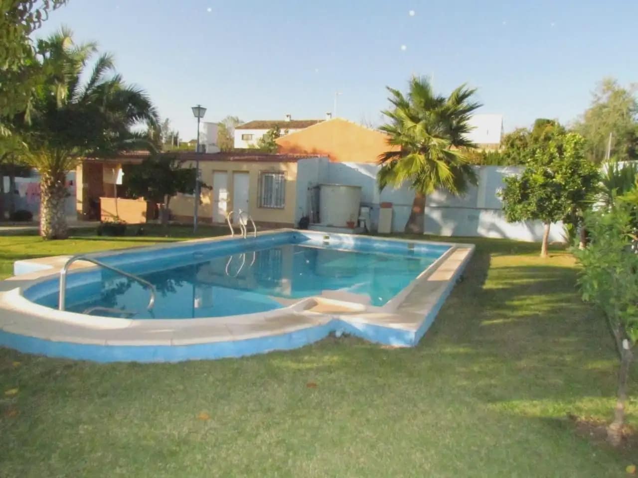 3 Zimmer Villa zu verkaufen in Lucena mit Pool - 290.000 € (Ref: 9963670)