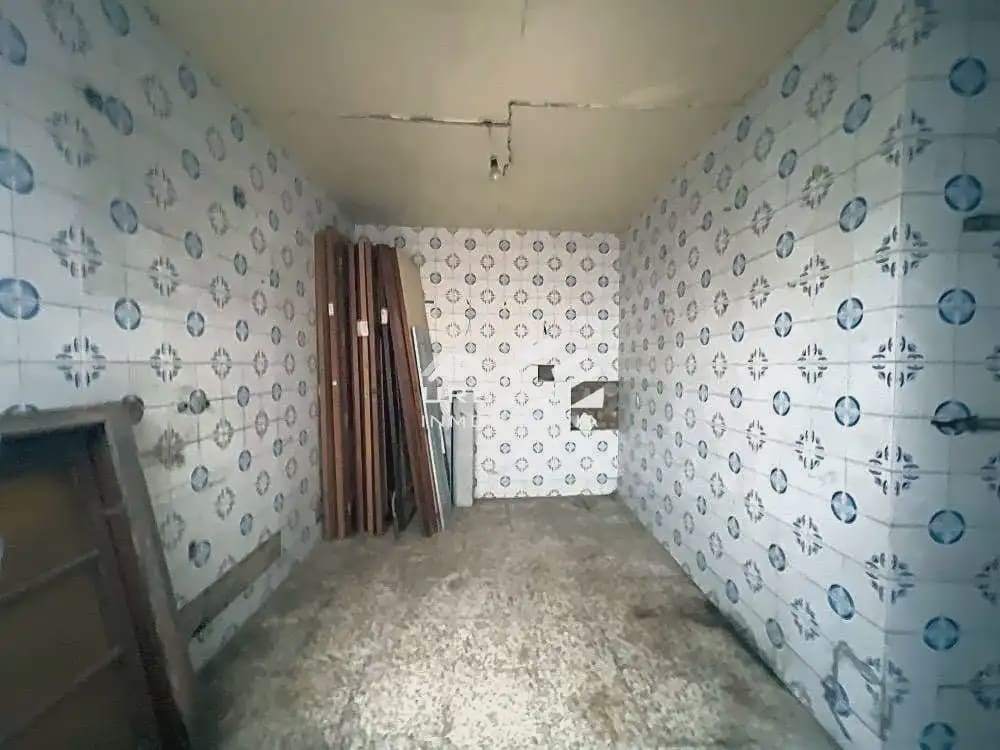 6 soveværelse Byhus til salg i Lucena - € 55.000 (Ref: 9963675)