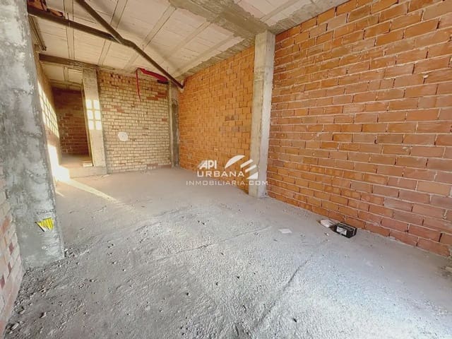 Kommersiell til leie i Lucena - € 150 (Ref: 9963681)