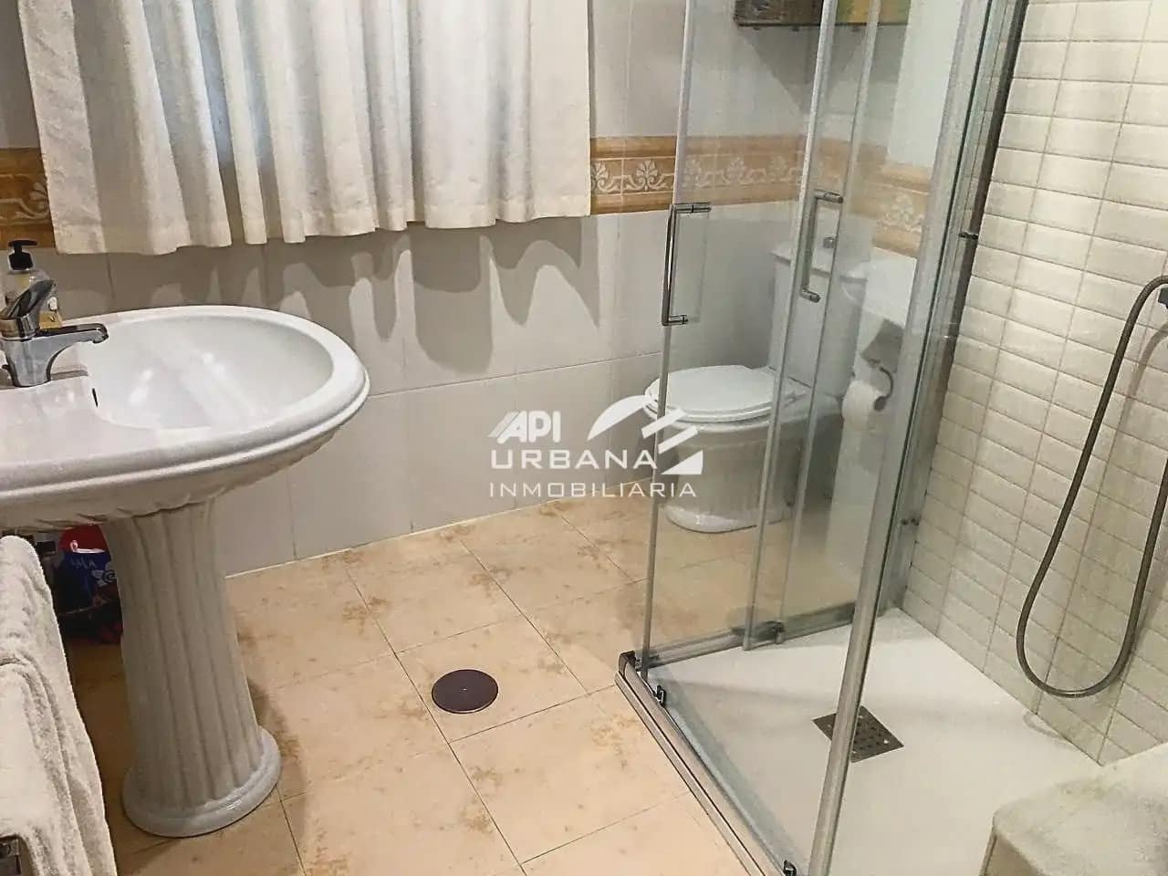 5 soveværelse Villa til salg i Lucena med swimmingpool - € 580.000 (Ref: 9963682)