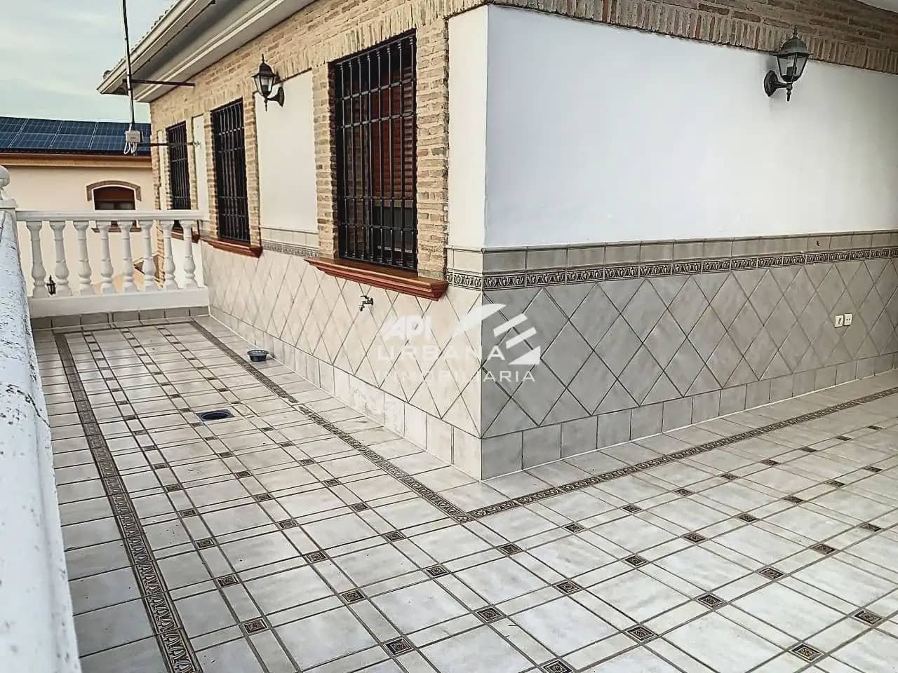 5 soveværelse Villa til salg i Lucena med swimmingpool - € 580.000 (Ref: 9963682)