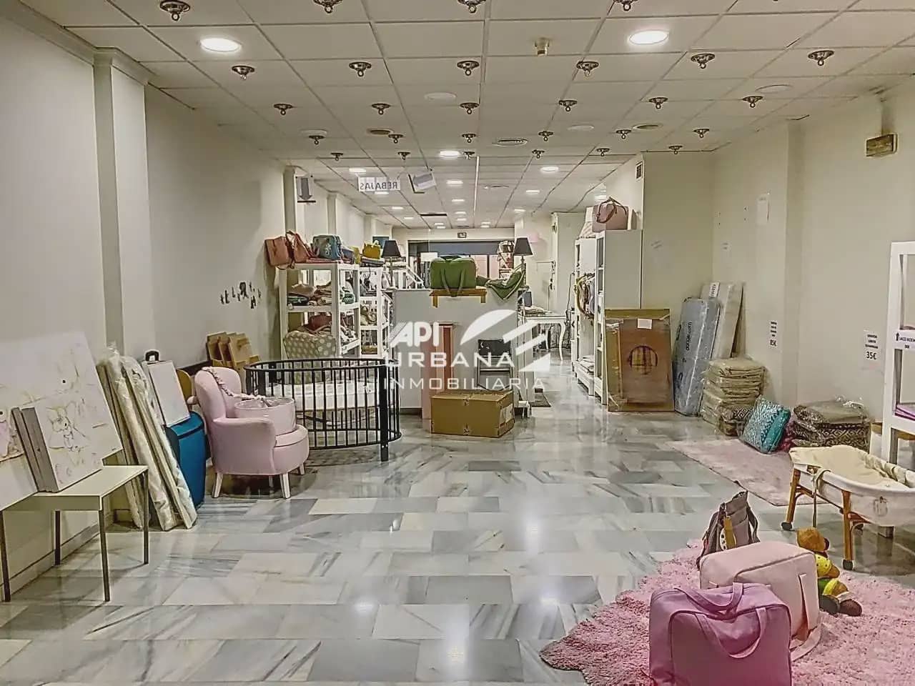 Commercial for rent in Lucena - € 450 (Ref: 9963683)