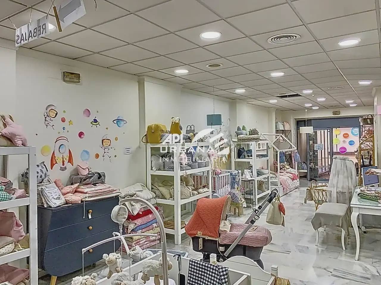 Commercial for rent in Lucena - € 450 (Ref: 9963683)