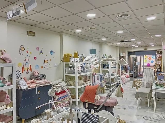 Kommersiell til leie i Lucena - € 450 (Ref: 9963683)