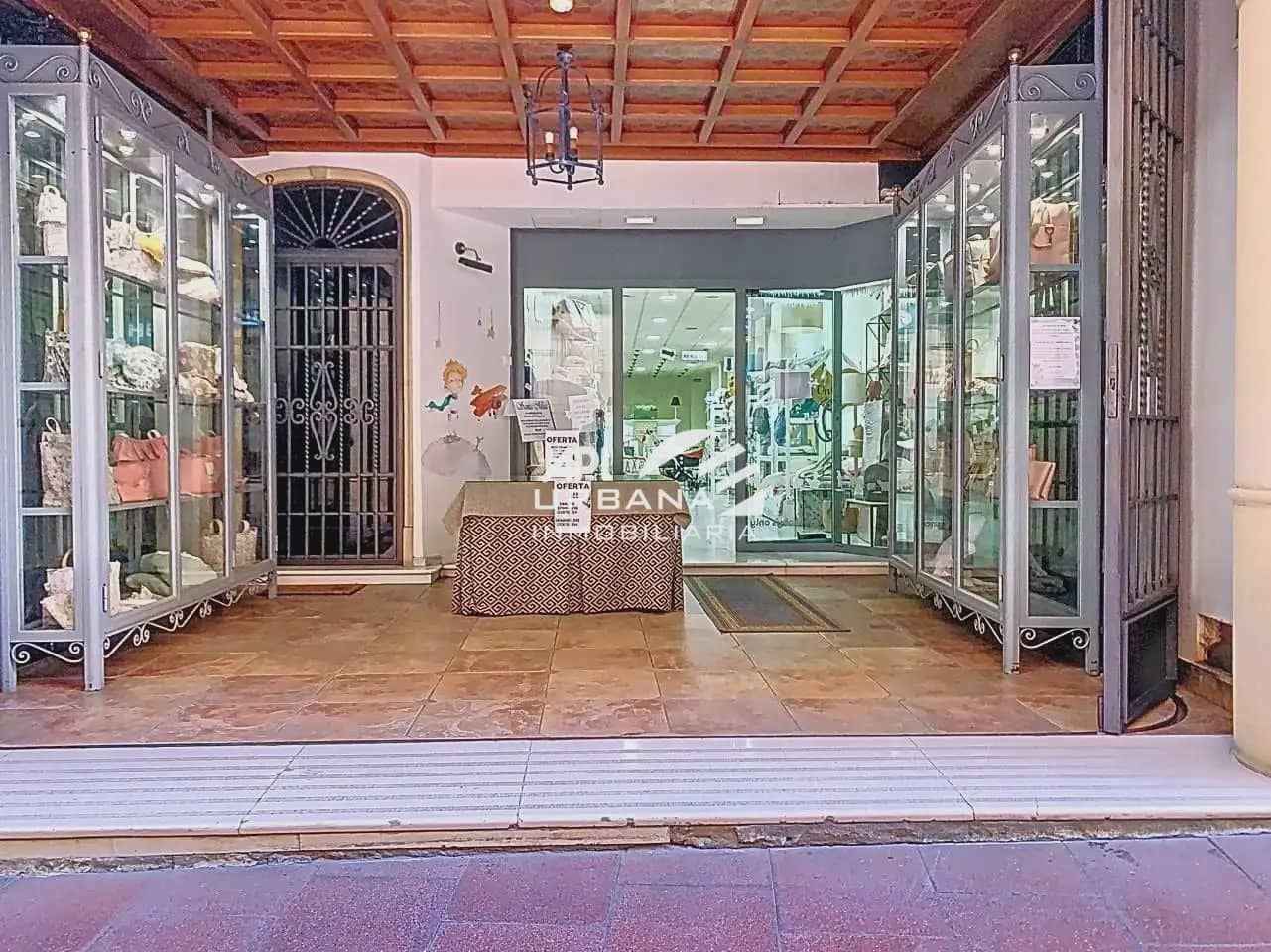 Commercial for rent in Lucena - € 450 (Ref: 9963683)