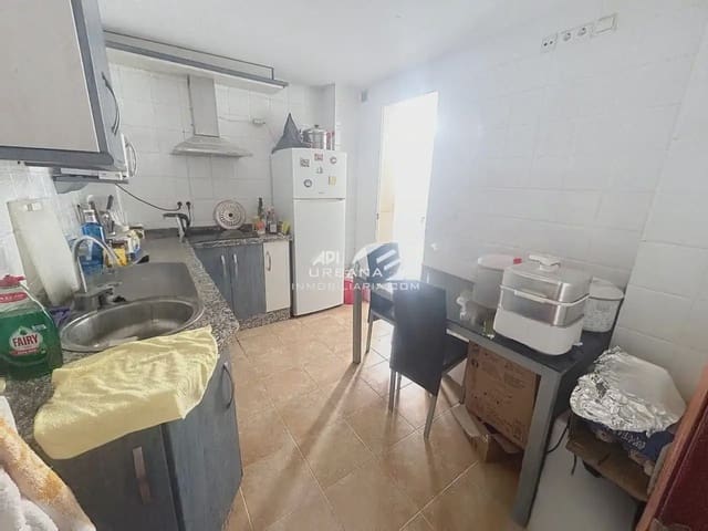 3 soveværelse Lejlighed til salg i Lucena med garage - € 130.000 (Ref: 9963684)