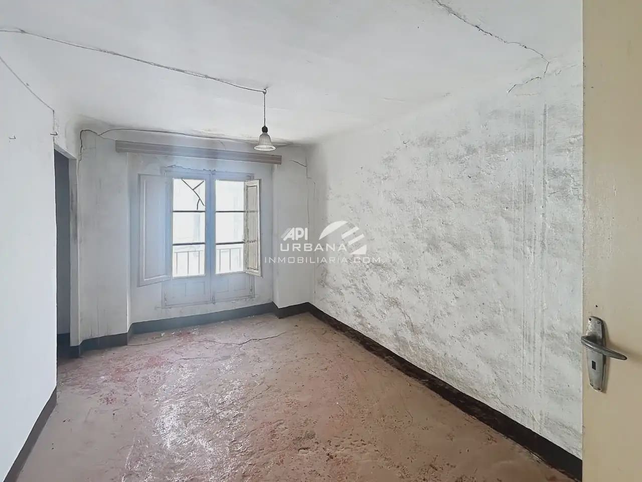 8 bedroom Townhouse for sale in Cabra - € 80,000 (Ref: 9963687)