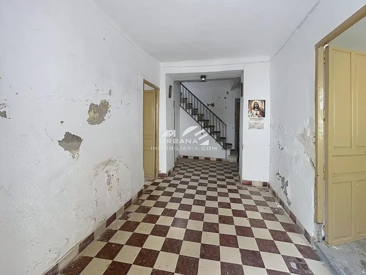 8 bedroom Townhouse for sale in Cabra - € 80,000 (Ref: 9963687)