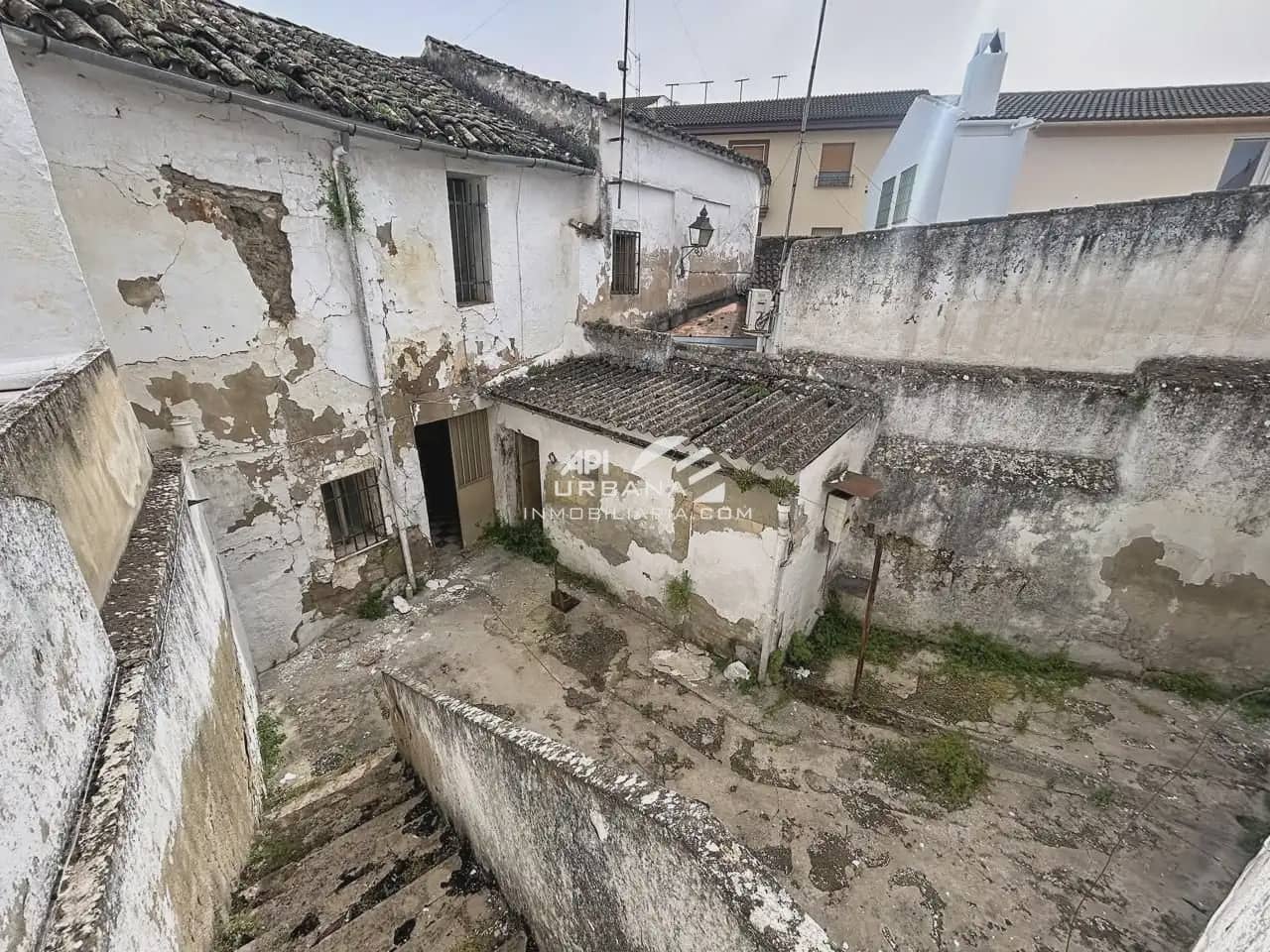 8 bedroom Townhouse for sale in Cabra - € 80,000 (Ref: 9963687)