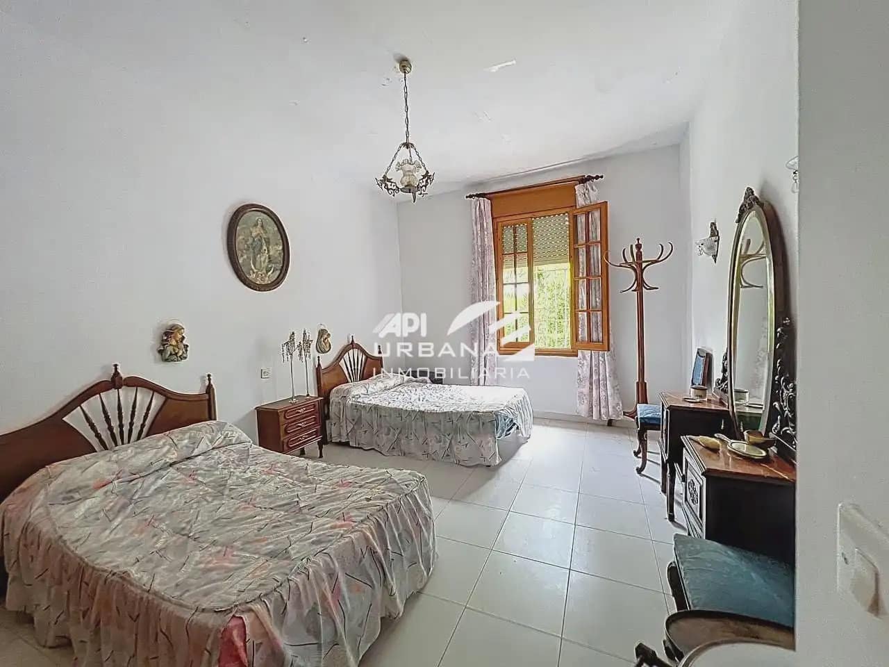 4 soveværelse Finca/Landehus til salg i Lucena med swimmingpool - € 370.000 (Ref: 9963692)