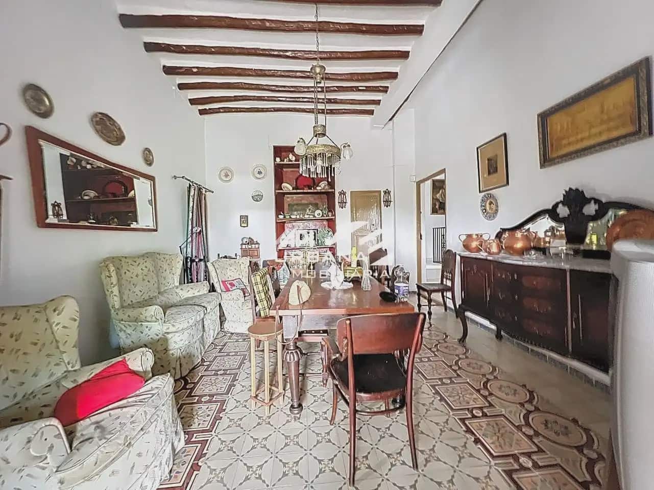 4 soveværelse Finca/Landehus til salg i Lucena med swimmingpool - € 370.000 (Ref: 9963692)
