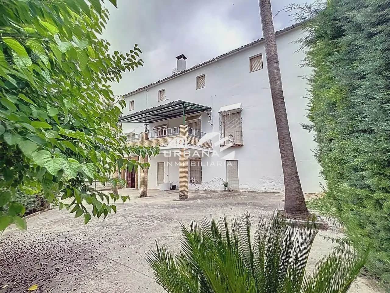 4 soveværelse Finca/Landehus til salg i Lucena med swimmingpool - € 370.000 (Ref: 9963692)