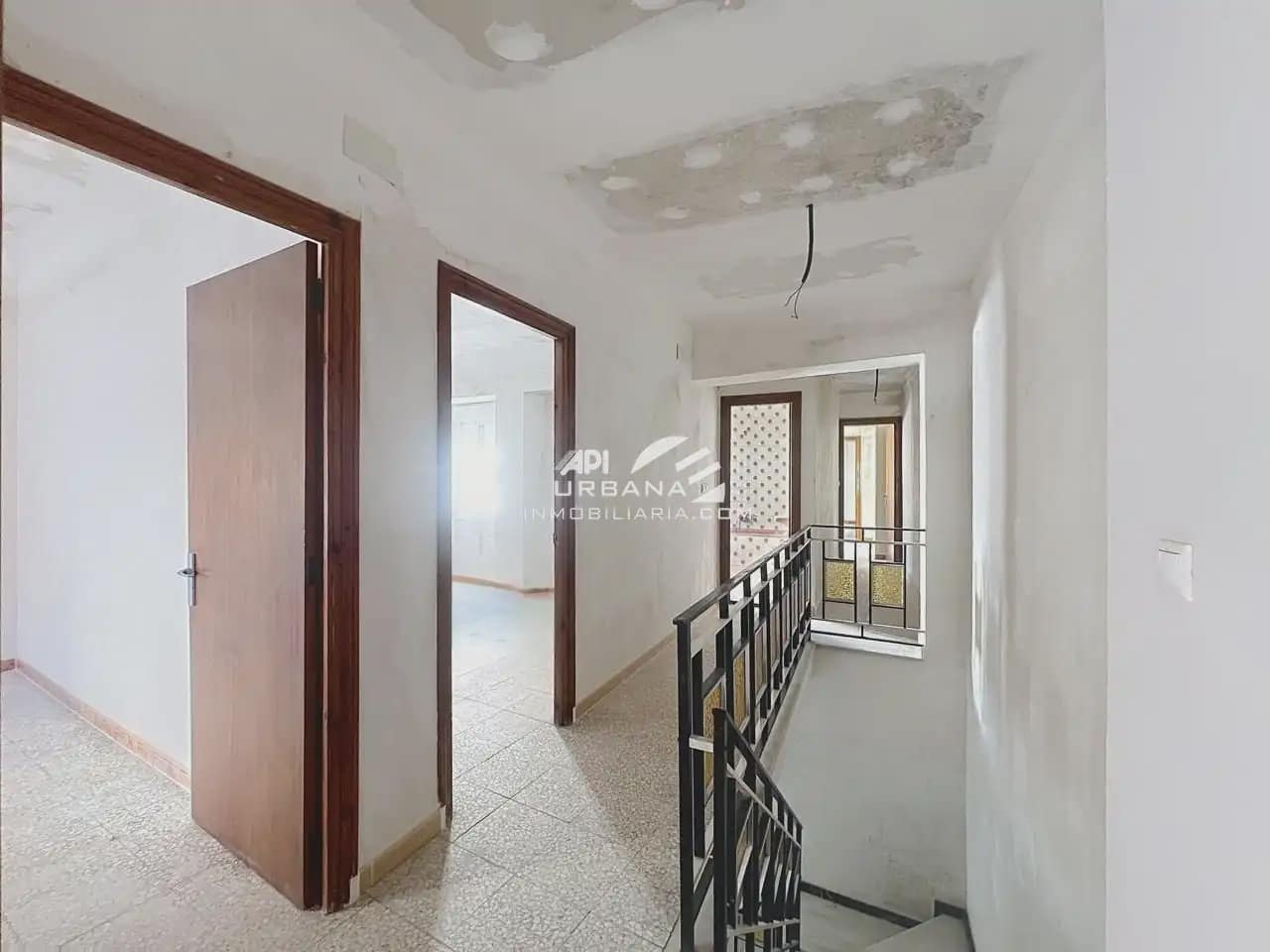 6 soveværelse Byhus til salg i Lucena - € 180.000 (Ref: 9963694)