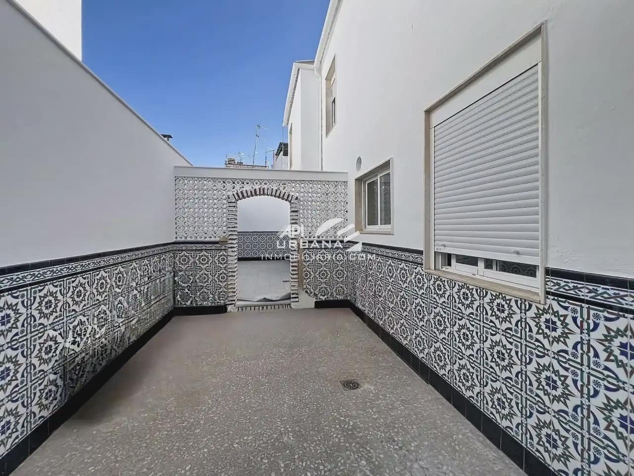 6 soveværelse Byhus til salg i Lucena - € 180.000 (Ref: 9963694)