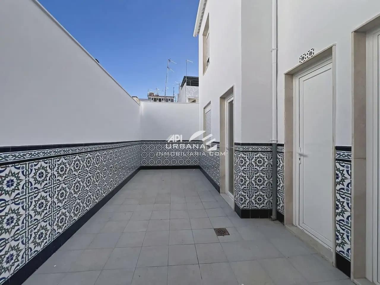 6 soveværelse Byhus til salg i Lucena - € 180.000 (Ref: 9963694)