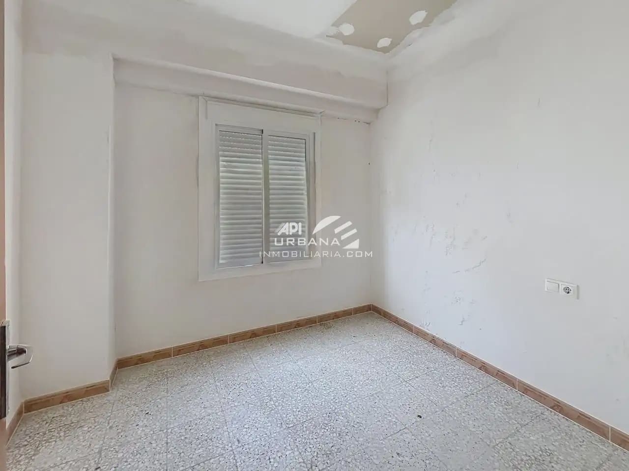6 soveværelse Byhus til salg i Lucena - € 180.000 (Ref: 9963694)