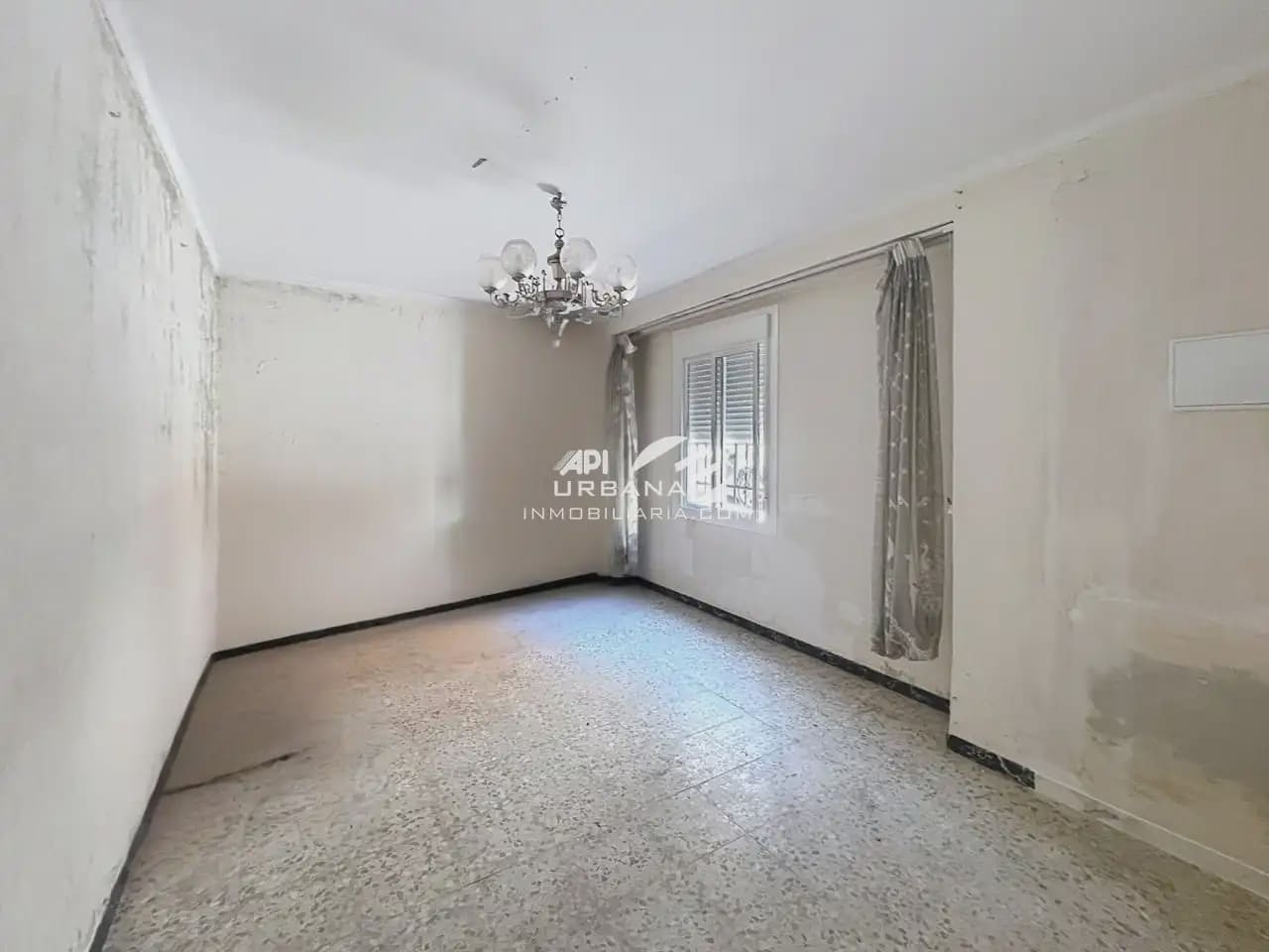 6 soveværelse Byhus til salg i Lucena - € 180.000 (Ref: 9963694)