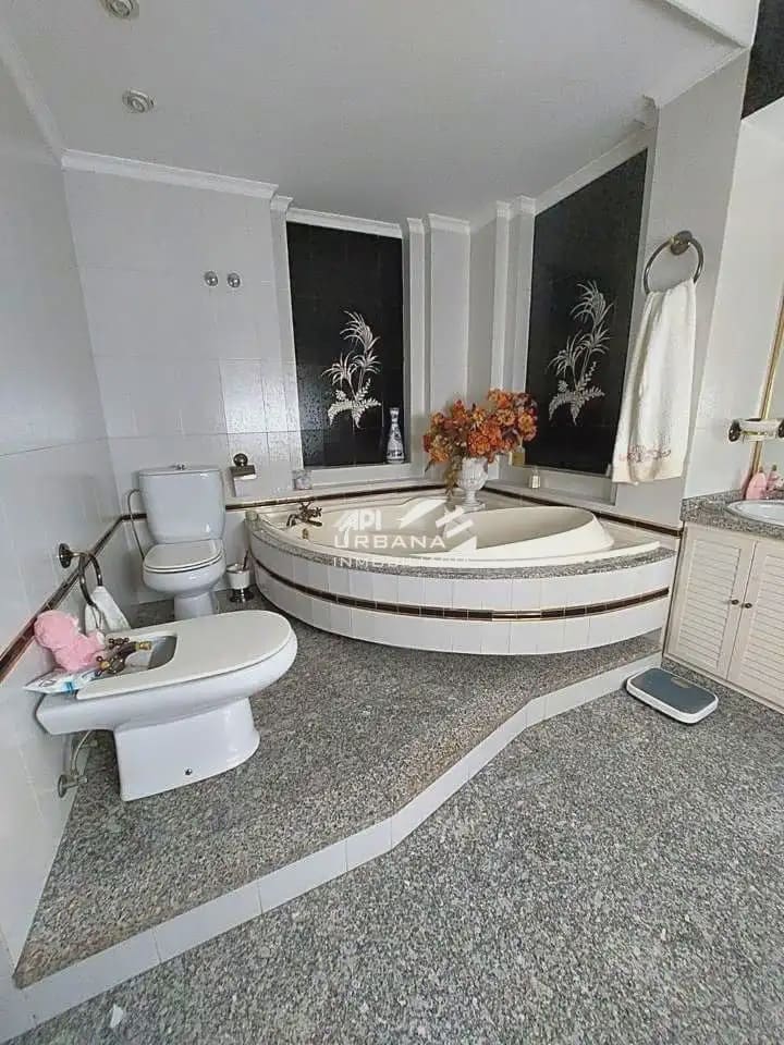 4 soveværelse Byhus til salg i Lucena - € 500.000 (Ref: 9963695)