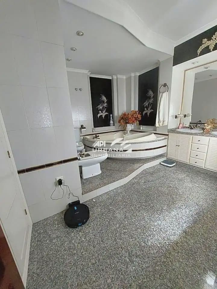 4 soveværelse Byhus til salg i Lucena - € 500.000 (Ref: 9963695)
