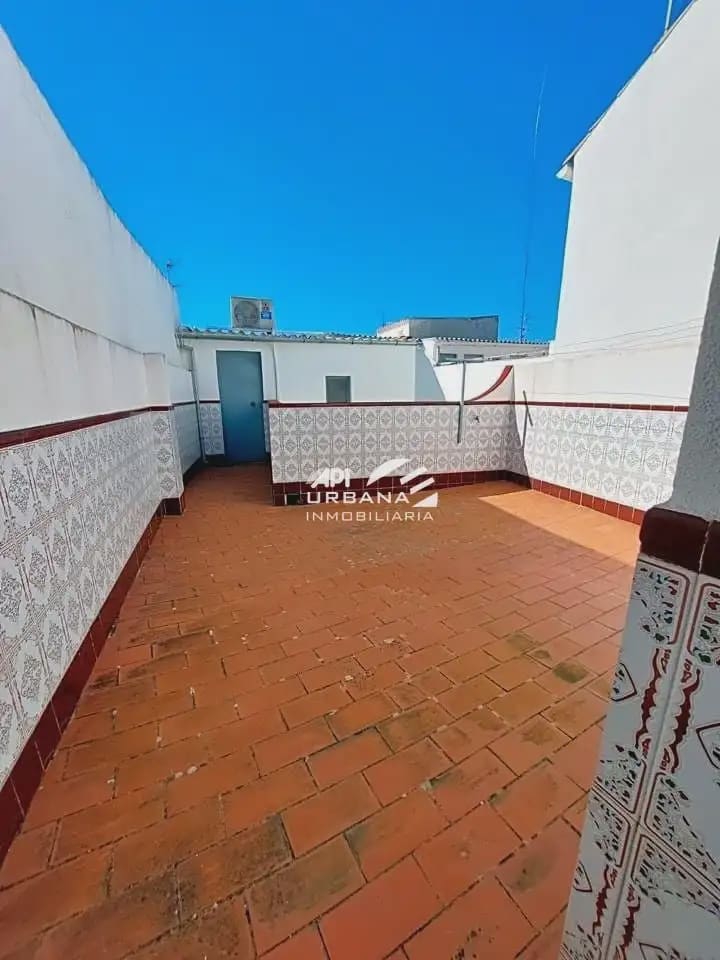 4 soveværelse Byhus til salg i Lucena - € 500.000 (Ref: 9963695)